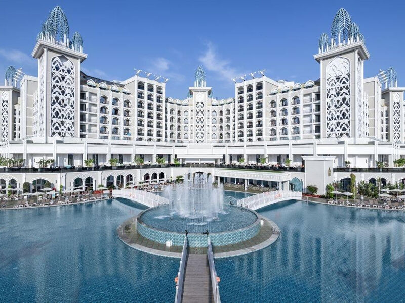 Granada Luxury Beach