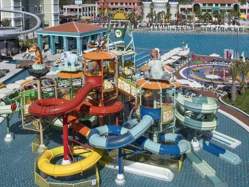 Granada Luxury Beach