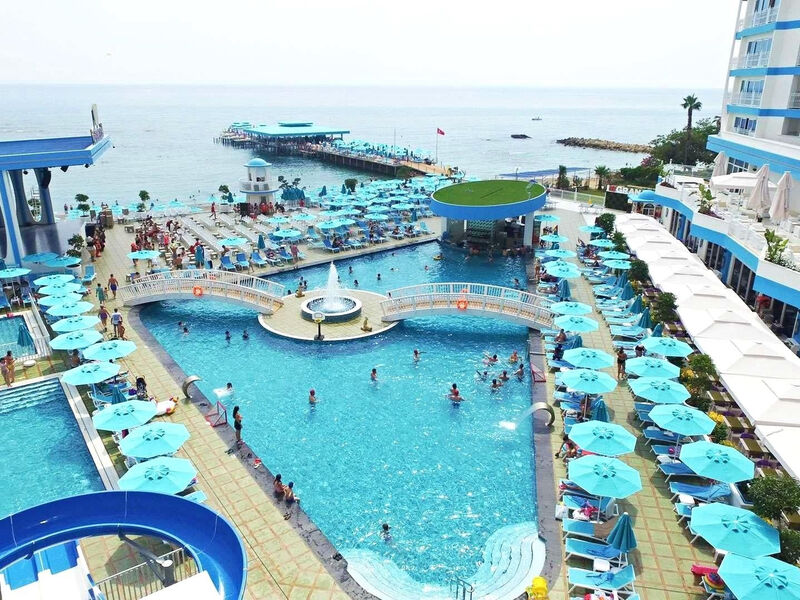 Granada Luxury Beach