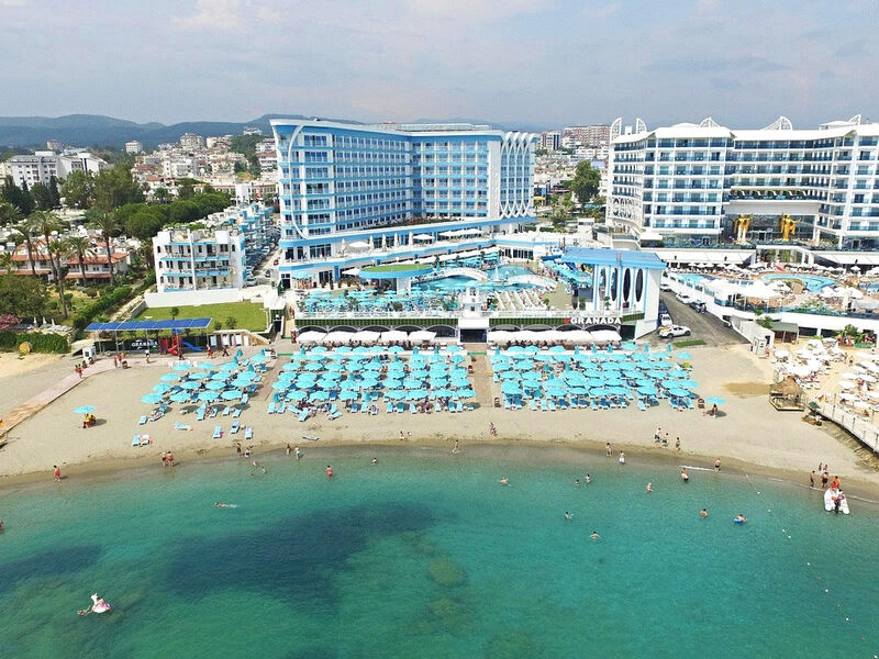 Granada Luxury Beach