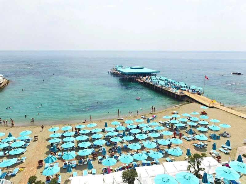 Granada Luxury Beach