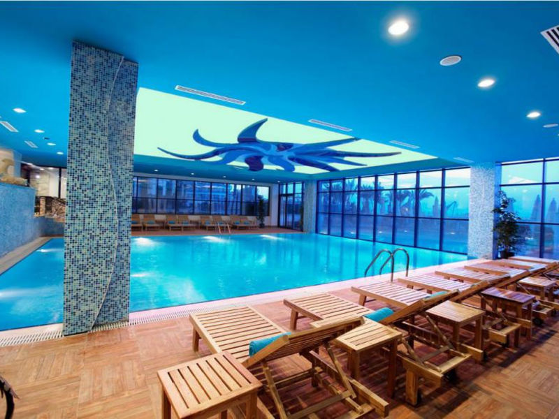 Granada Luxury Resort
