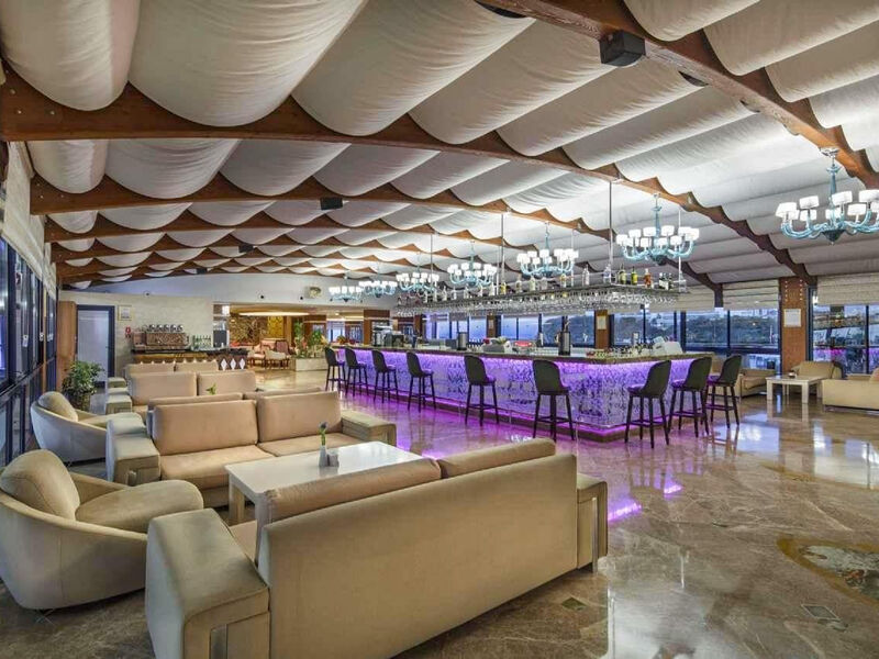 Granada Luxury Resort & Spa
