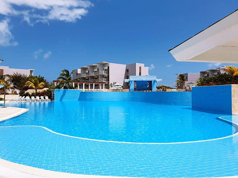 Grand Aston Cayo Las Brujas Beach Resort & Spa