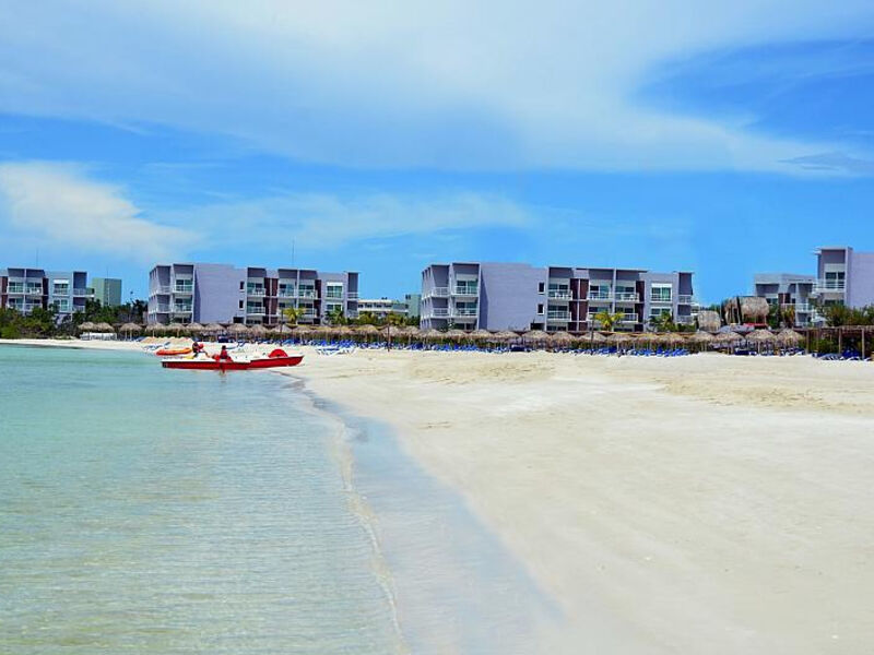 Grand Aston Cayo Las Brujas Beach Resort & Spa