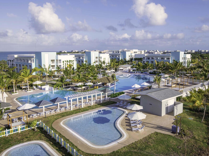 Grand Aston Cayo Las Brujas Beach Resort & Spa