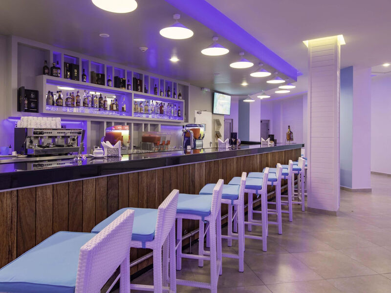 Grand Aston Cayo Las Brujas Beach Resort & Spa