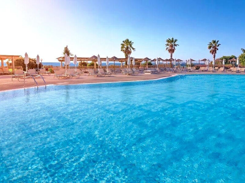 Grand Blue Beach