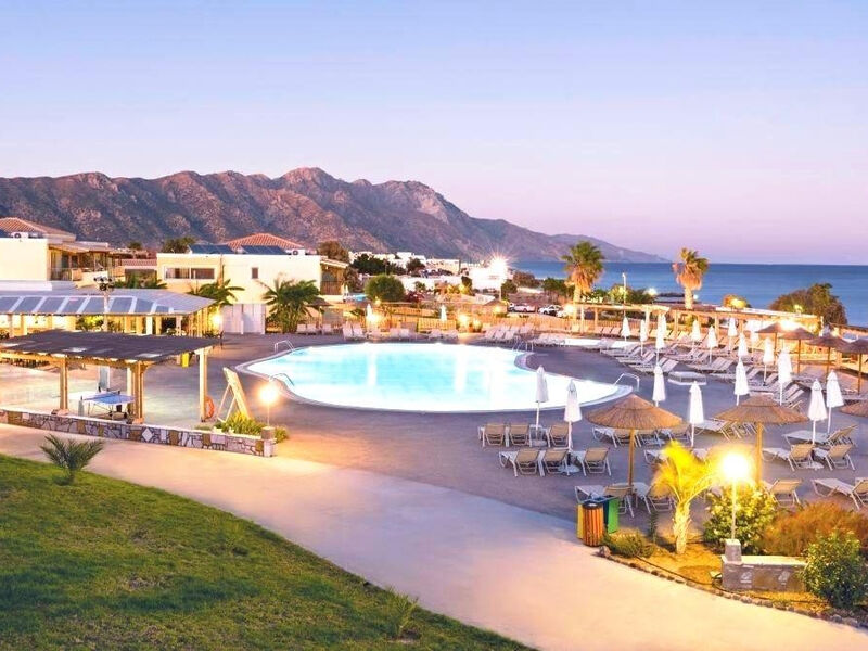 Grand Blue Beach
