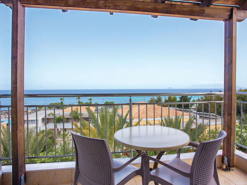 Grand Blue Beach