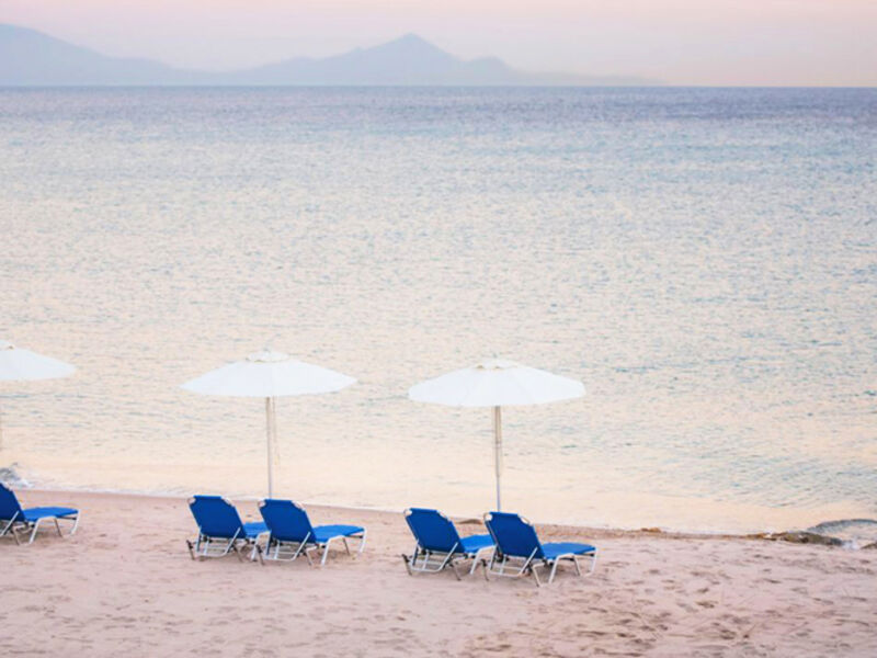 Grand Blue Beach