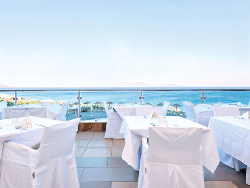 Grand Blue Beach