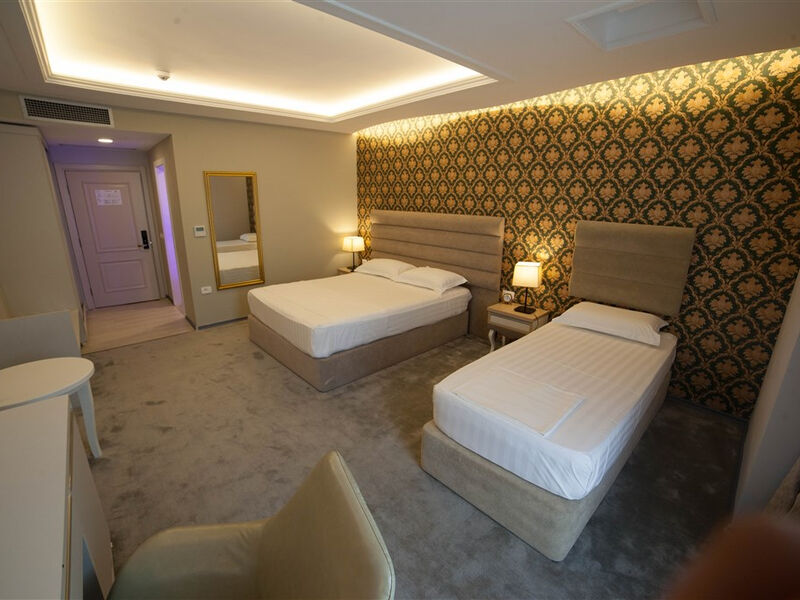 Grand Blue Fafa Resort