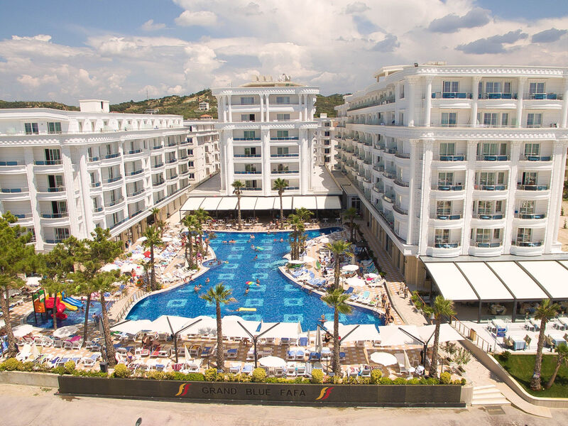 Grand Blue Fafa