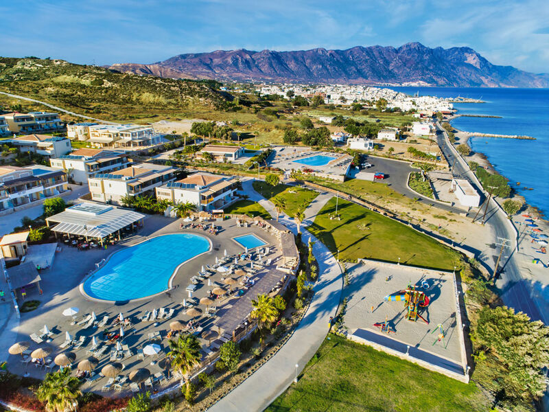 Grand Blue Beach