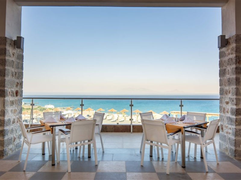 Grand Blue Beach