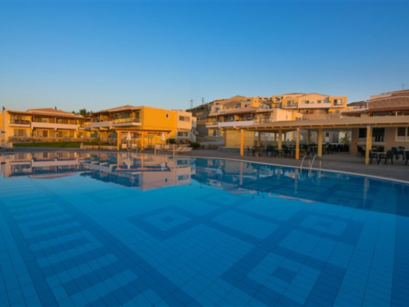 Grand Blue Beach