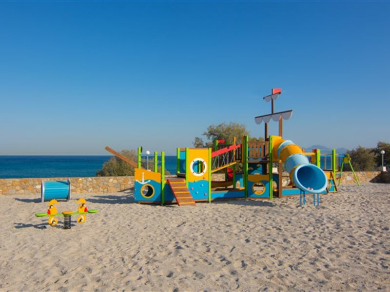 Grand Blue Beach