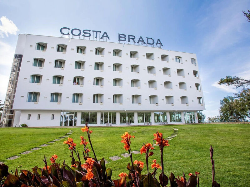 Grand Hotel Costa Brada