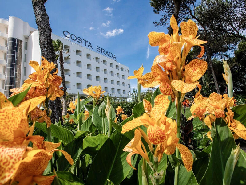 Grand Hotel Costa Brada