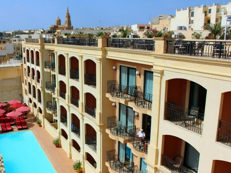 Grand Hotel
