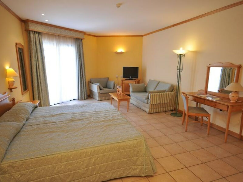 Grand Hotel