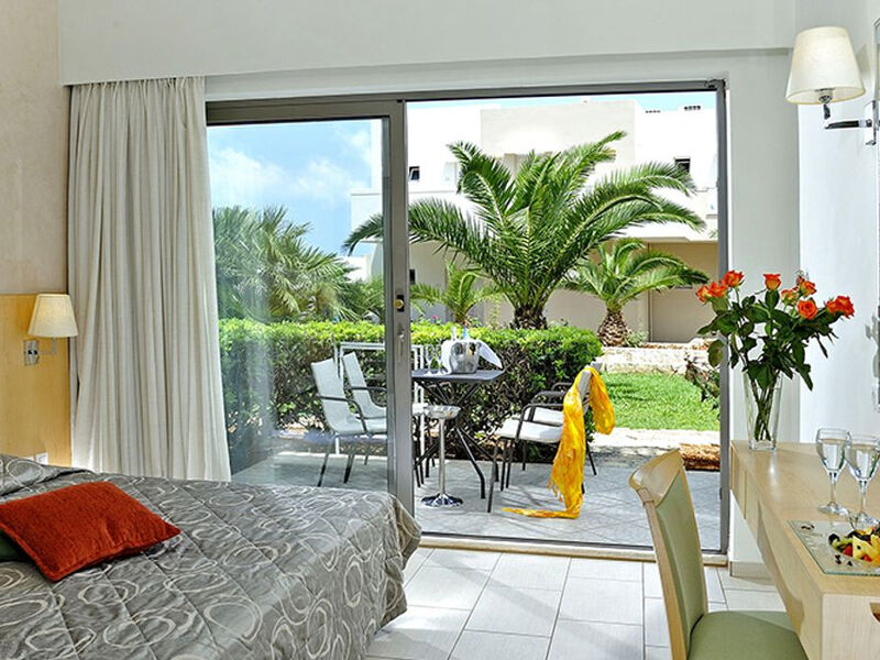 Grand Hotel Holiday Resort