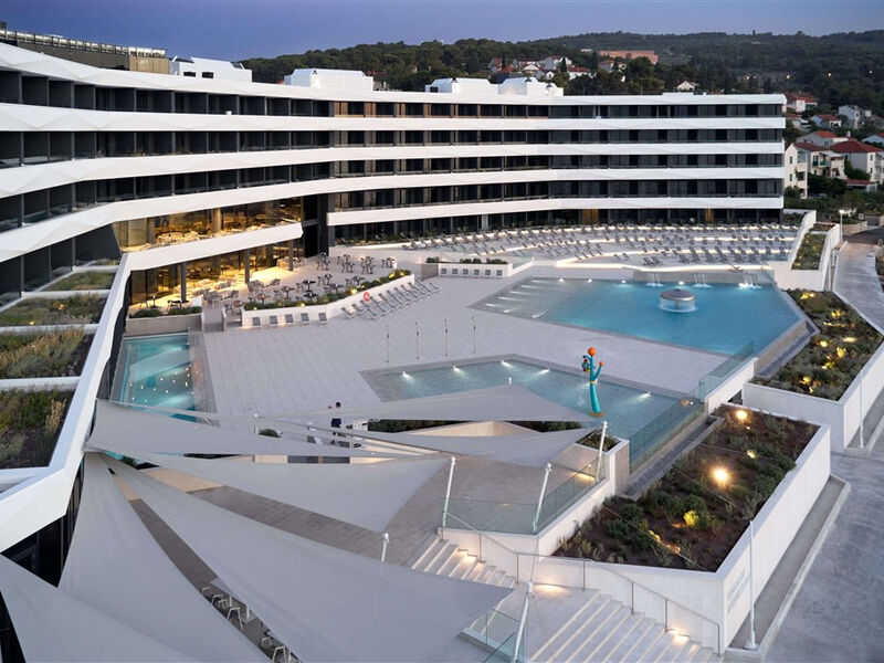 Grand Hotel View
