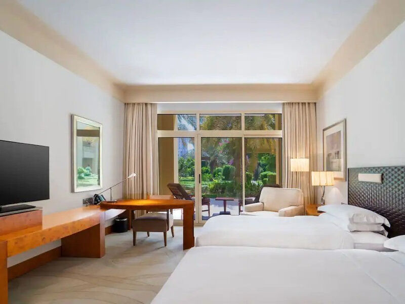 Grand Hyatt Doha Hotel & Villas