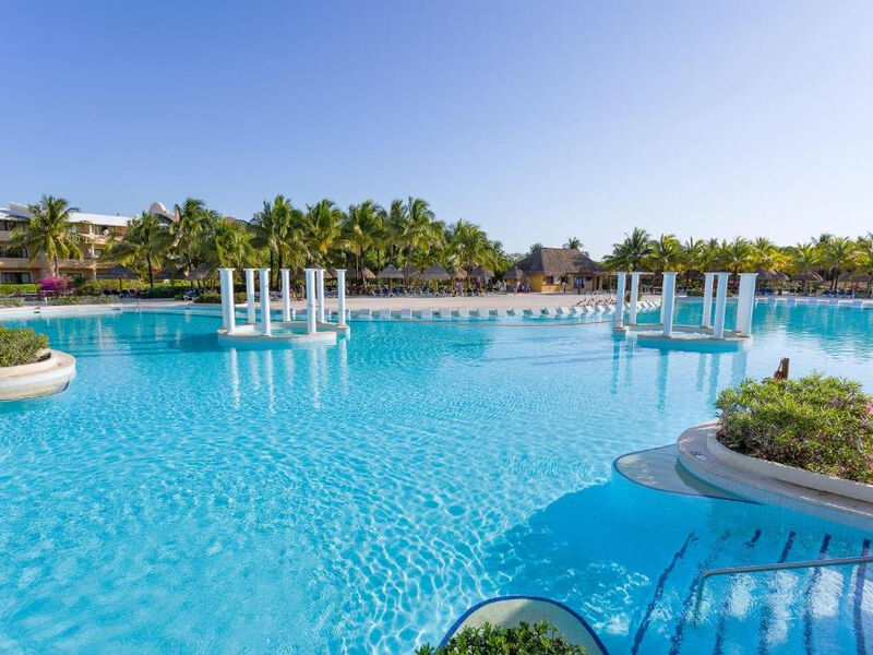 Grand Palladium Kantenah Resort & Spa