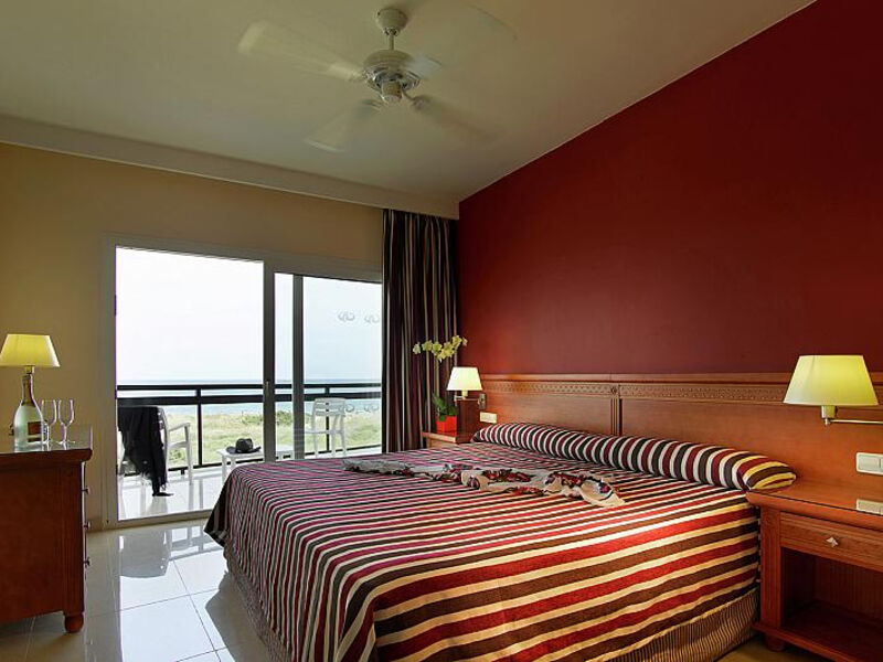 Grand Palladium Palace Ibiza Resort & Spa