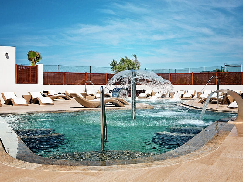 Grand Palladium Palace Ibiza Resort & Spa