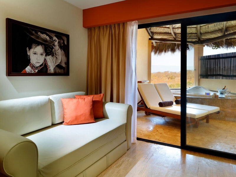 Grand Palladium Vallarta Resort & Spa