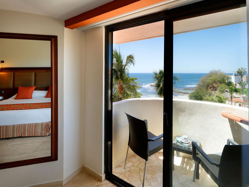 Grand Palladium Vallarta Resort & Spa