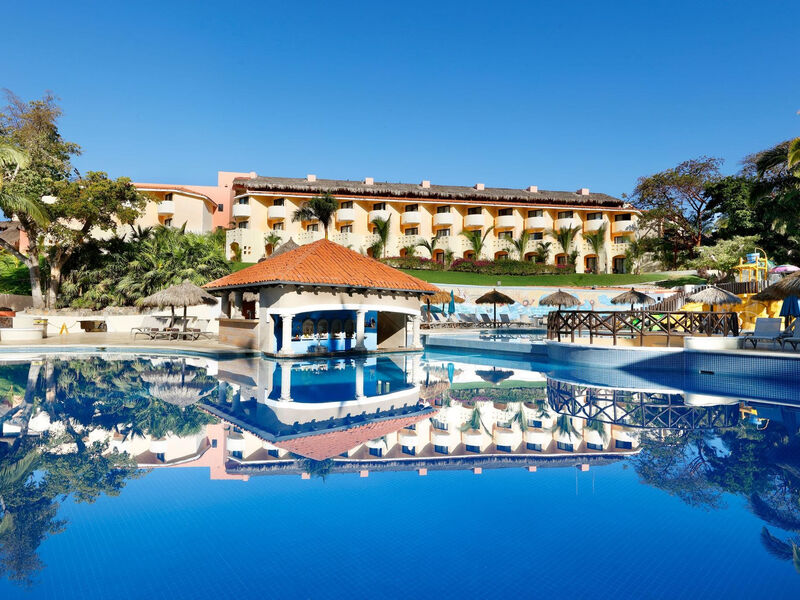 Grand Palladium Vallarta Resort & Spa