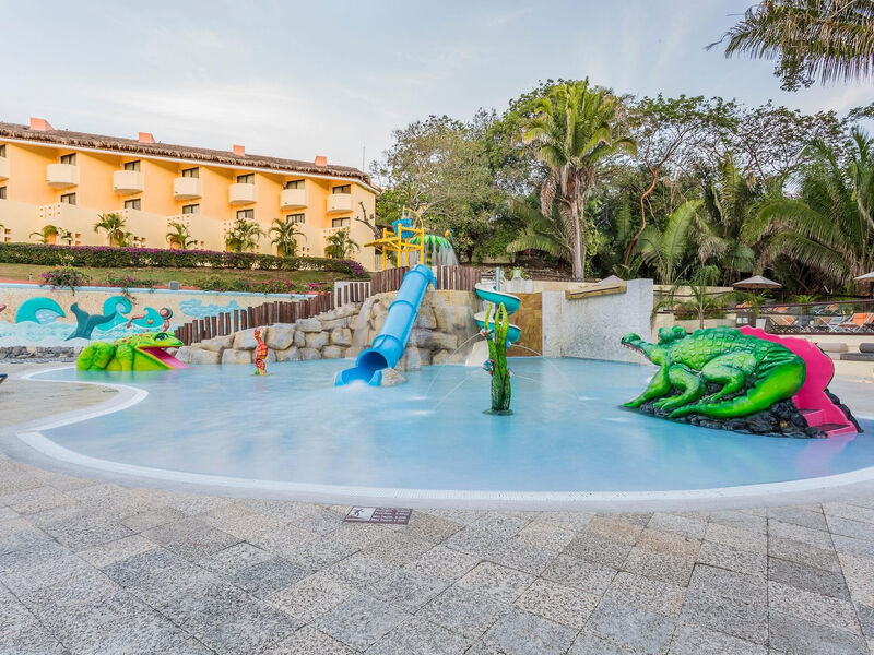Grand Palladium Vallarta Resort & Spa