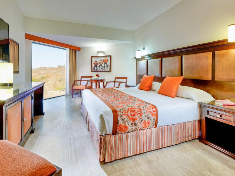 Grand Palladium Vallarta Resort & Spa