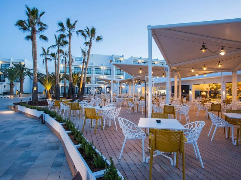 Grand Palladium White Island Resort & Spa