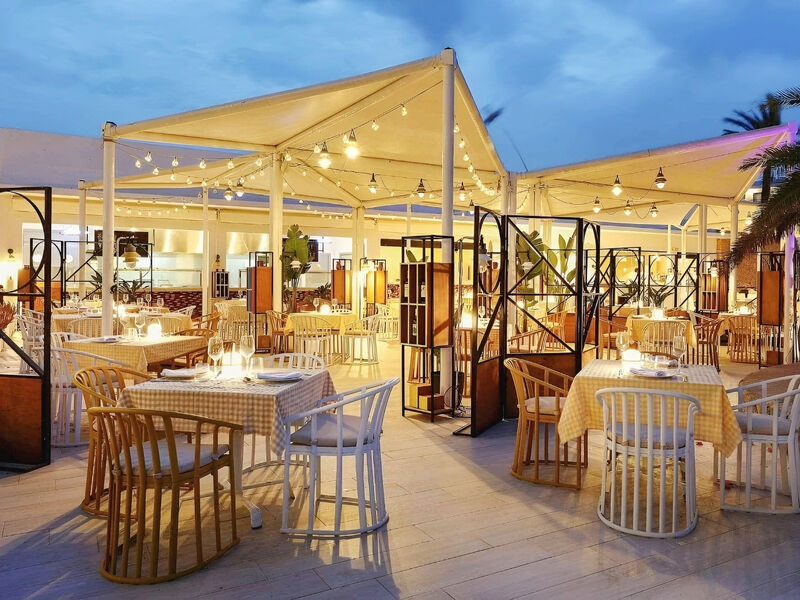 Grand Palladium White Island Resort & Spa