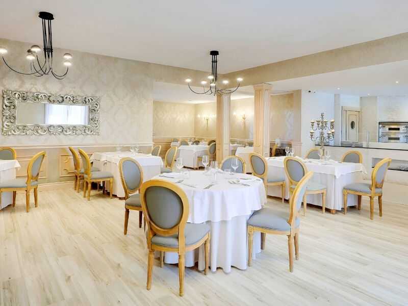 Grand Palladium White Island Resort & Spa