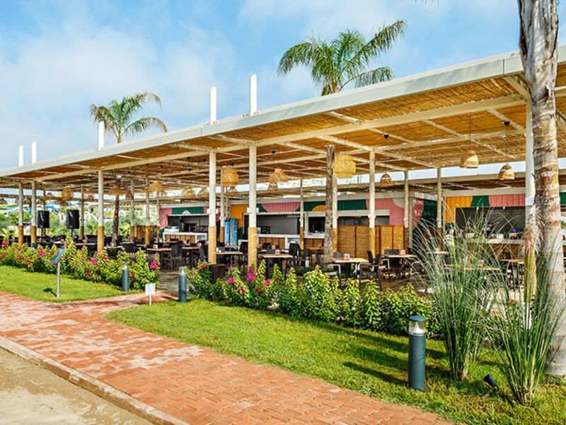 Grand Park Lara