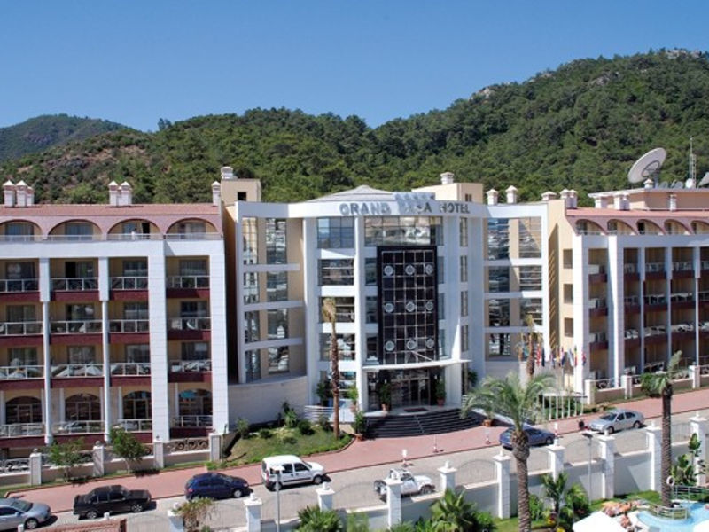 Grand Pasa