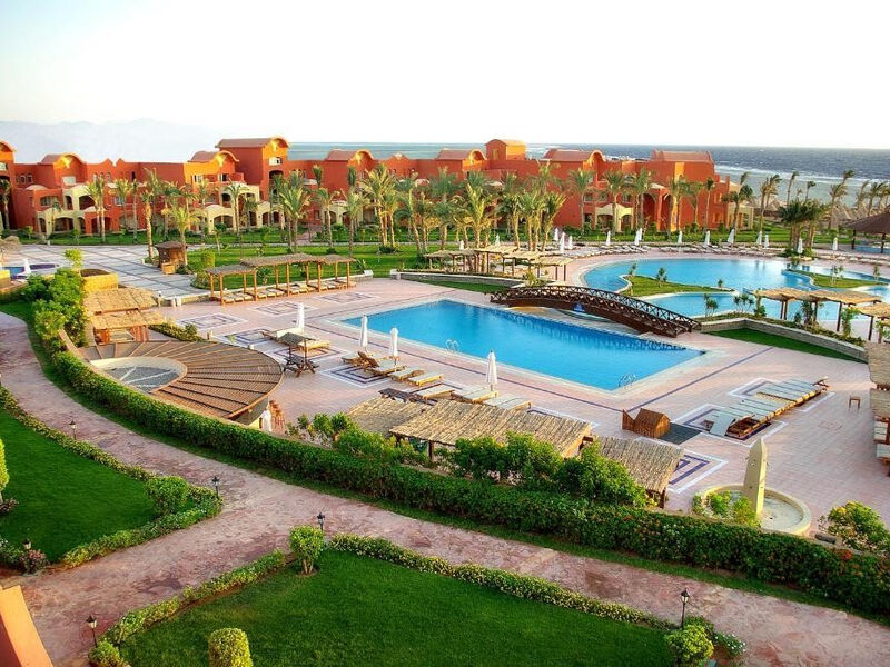 Grand Plaza Resort