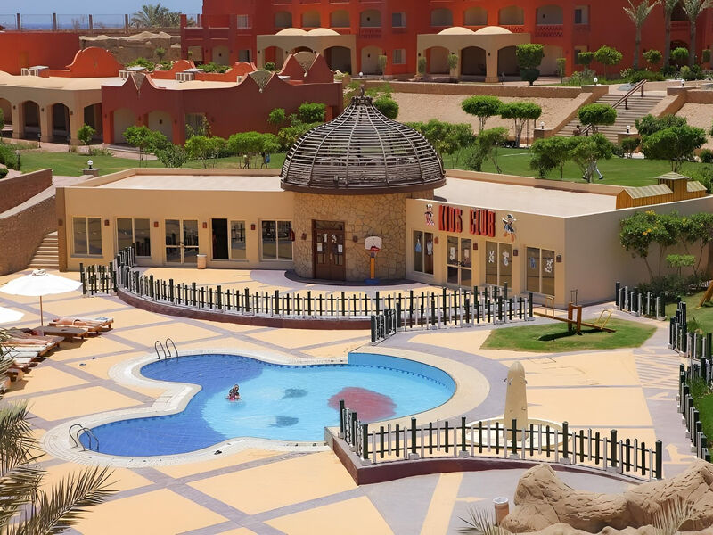 Grand Plaza Resort