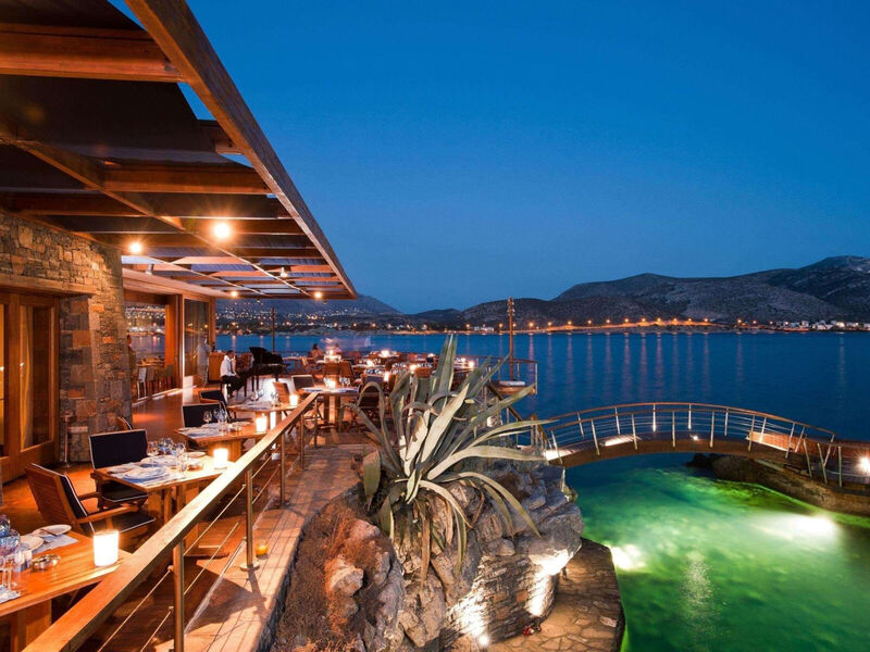 Grand Resort Lagonissi