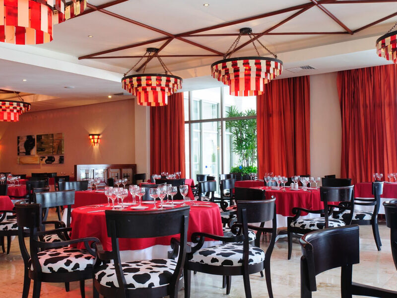 Grand Riviera Princess