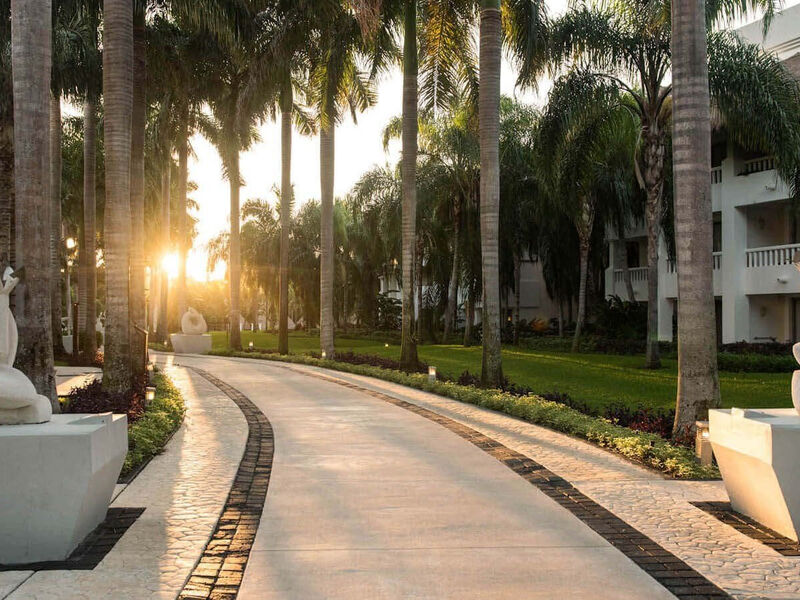 Grand Riviera Princess