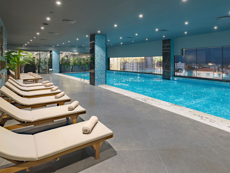 Grand Sapphire Resort