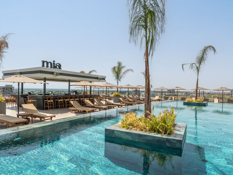 Grand Sapphire Resort