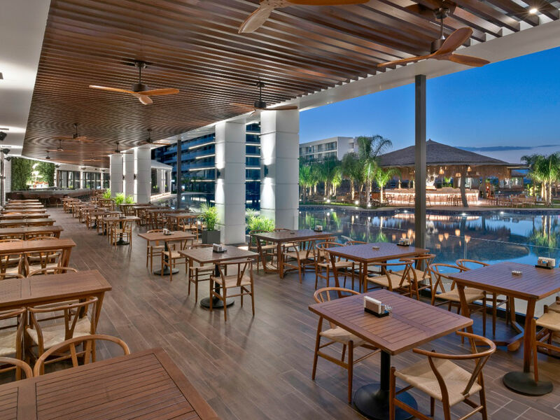 Grand Sapphire Resort